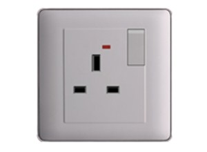 RB56  13A swithed socket with neon