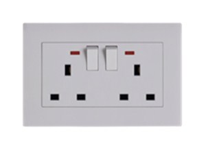 RB55  Double 13A switched socket